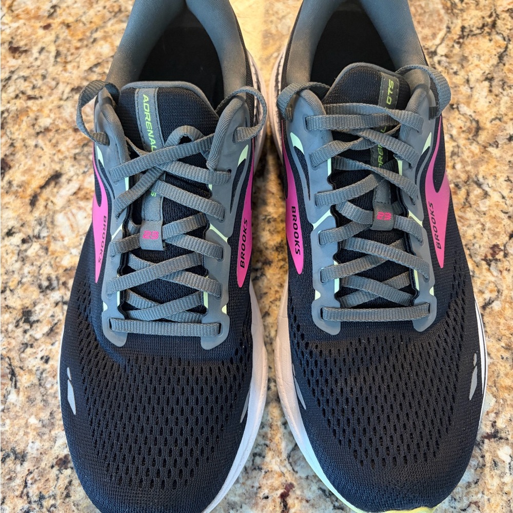 Brooks Adrenaline GTS 23 Black Pink Gray Athletics Sneakers- women’s size 11 - Picture 2 of 12